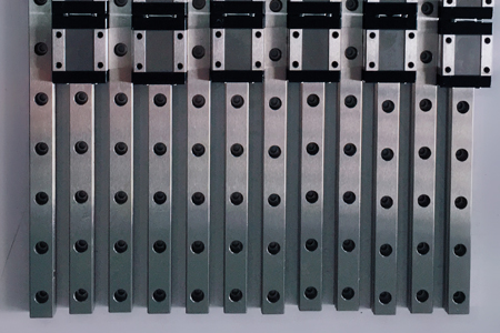 直線導(dǎo)軌的品牌你知道都有哪些?國(guó)產(chǎn)和進(jìn)口價(jià)格對(duì)比怎么樣？